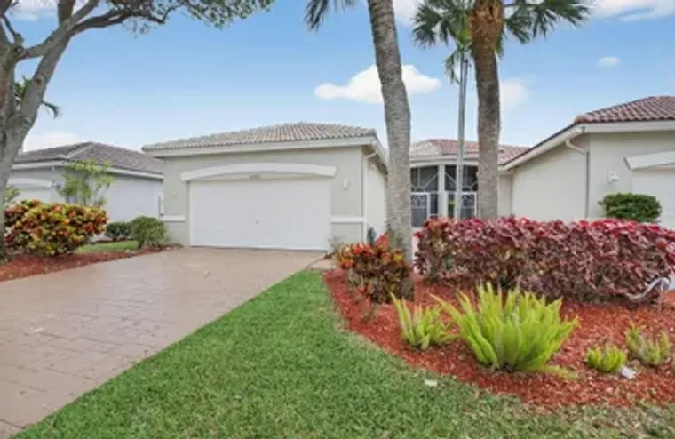 10585 ROYAL CARIBBEAN CIR, BOYNTON BEACH..., Boynton Beach, FL 33437