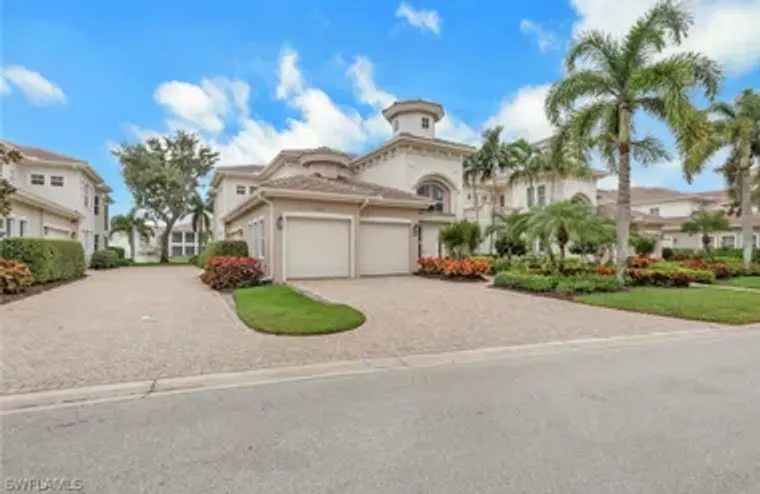 517 AVELLINO ISLES CIR 101, NAPLES, FL, ..., Naples, FL 34119