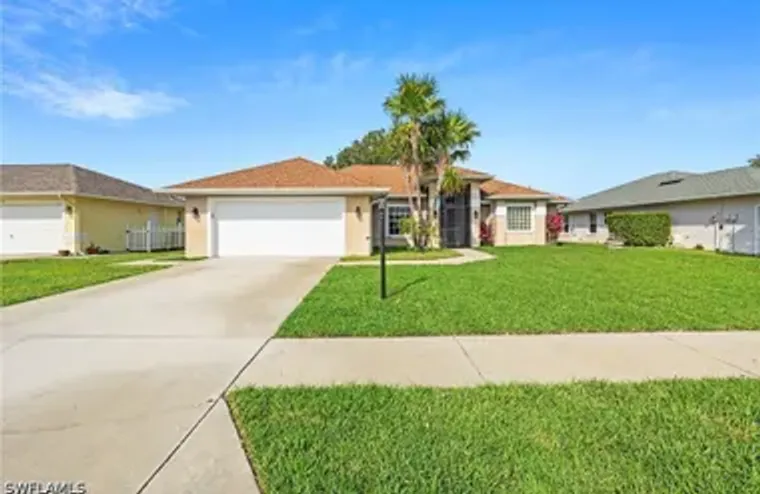 135 ESTELLE DR, NAPLES, FL, 34112, Naples, FL 34112
