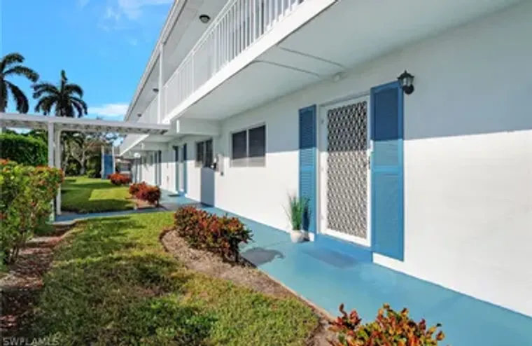 750 MOORING LINE DR 105, NAPLES, FL, 341..., Naples, FL 34102