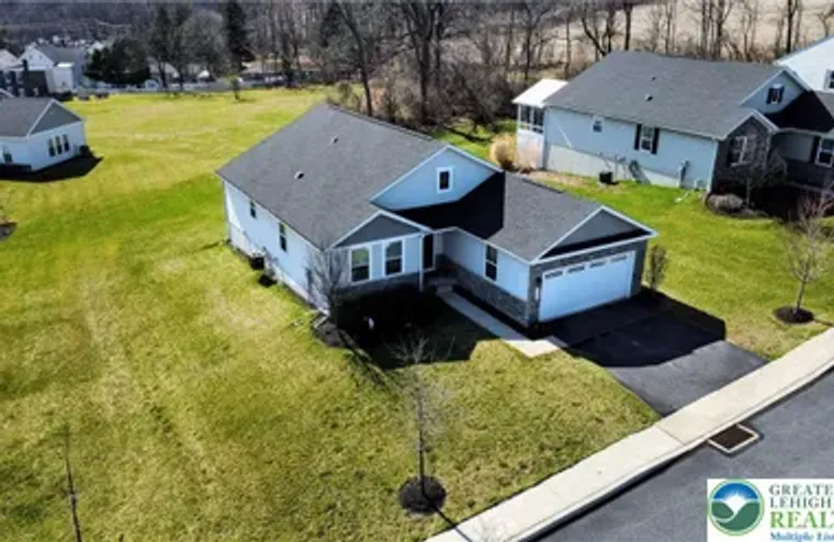 4220 CYPRESS LN, WHITEHALL TWP, PA, 1805..., Whitehall Twp, PA 18052