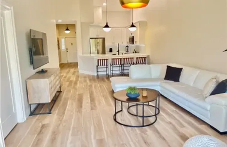 7741 PEBBLE CREEK CIR 302, NAPLES, FL, 3..., Naples, FL 34108