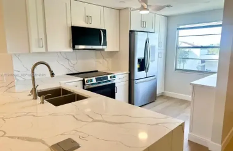 4098 YARMOUTH E 4098, BOCA RATON, FL, 33..., Boca Raton, FL 33434