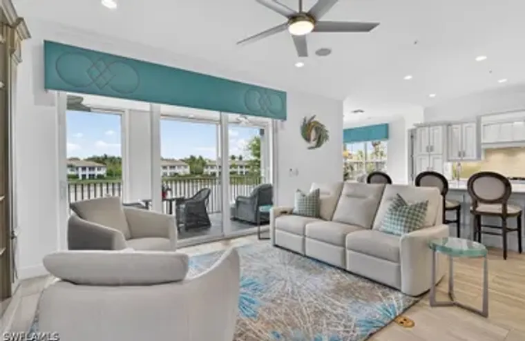 8062 SIGNATURE CLUB CIR 202, NAPLES, FL,..., Naples, FL 34113