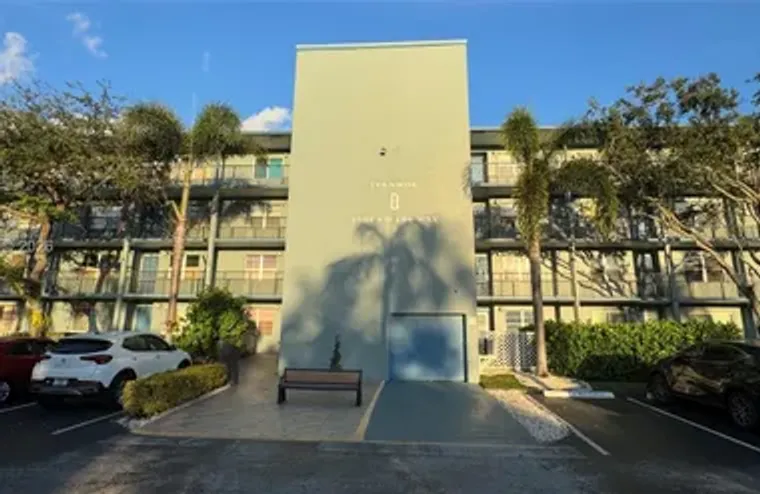 1501 SW 134TH WAY 301D, PEMBROKE PINES, ..., Pembroke Pines, FL 33027