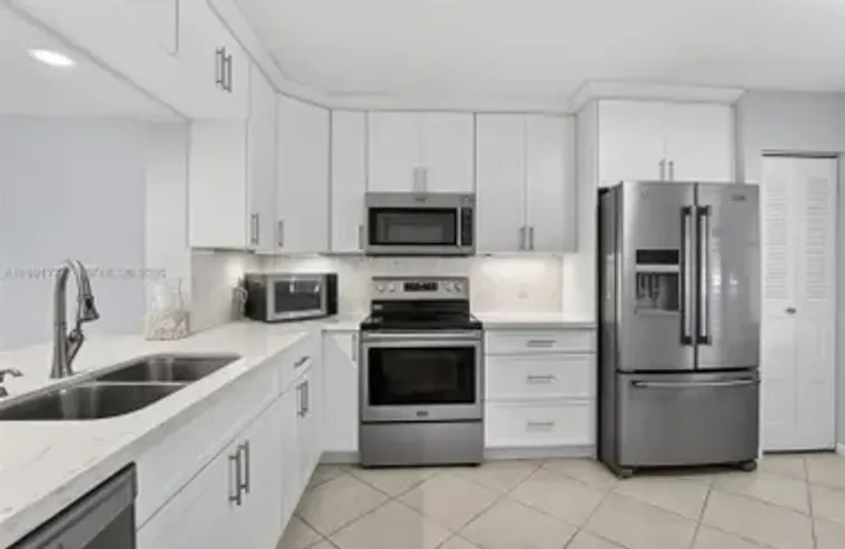 901 SW 128TH TER 102A, PEMBROKE PINES, F..., Pembroke Pines, FL 33027