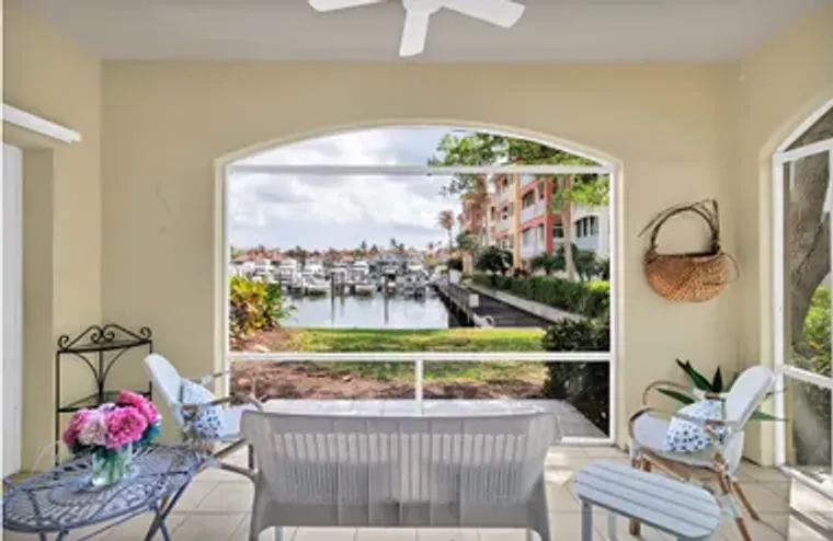 5520 N HARBOR VILLAGE DR 105, VERO BEACH..., Vero Beach, FL 32967