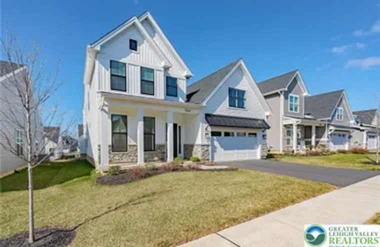 1862 FRANKLIN WAY, SOUTH WHITEHALL TWP, ..., South Whitehall Twp, PA 18104