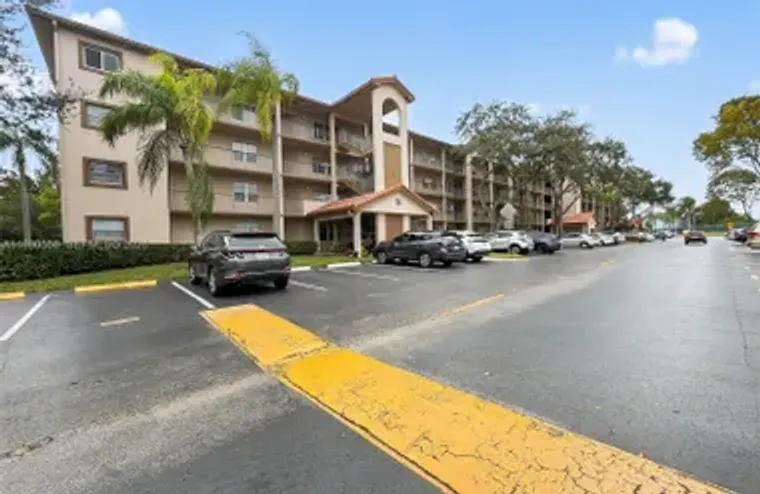 1000 SW 125TH AVE 102N, PEMBROKE PINES, ..., Pembroke Pines, FL 33027