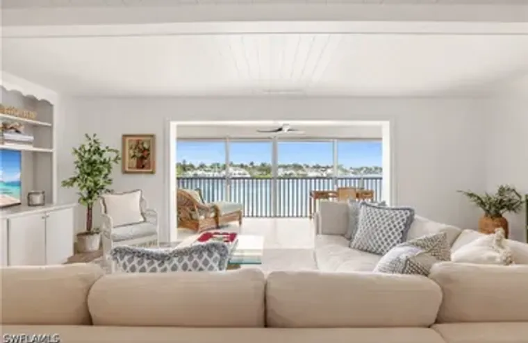 322 HARBOUR DR 302D, NAPLES, FL, 34103, Naples, FL 34103