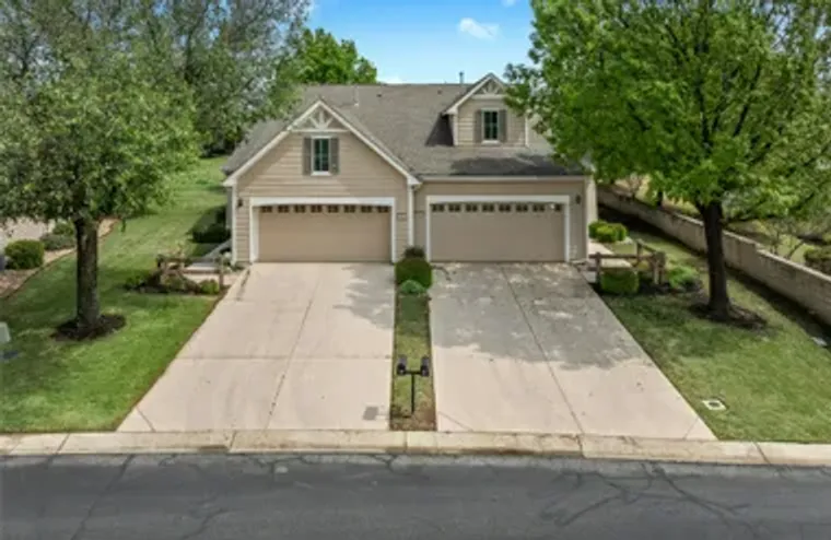 104 HONEY CREEK TRL, GEORGETOWN, TX, 786..., Georgetown, TX 78633