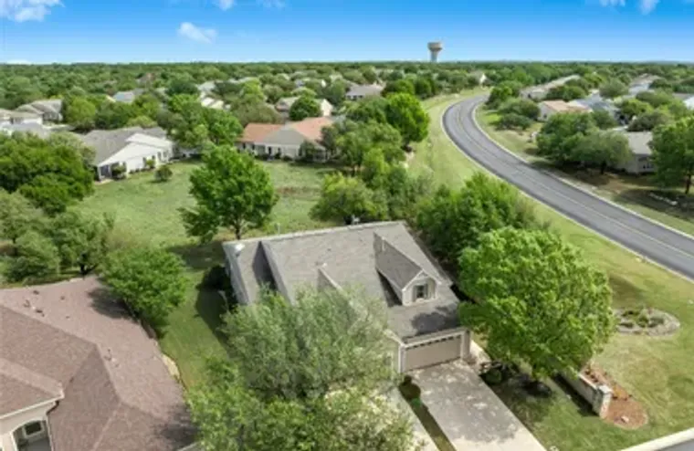 104 HONEY CREEK TRL, GEORGETOWN, TX, 786..., Georgetown, TX 78633