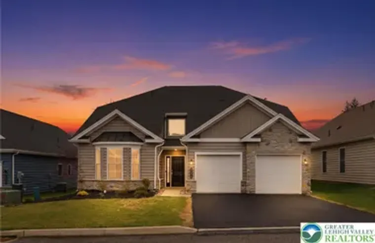 5471 TRADITIONS DR, UPPER SAUCON TWP, PA..., Upper Saucon Twp, PA 18036