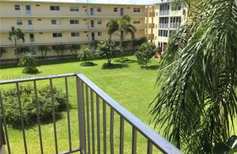300 NE 26TH AVE 314, BOYNTON BEACH, FL, ..., Boynton Beach, FL 33435