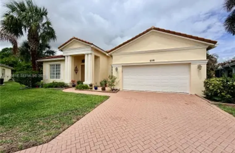 608 SW CHESAPEAKE CT, PORT ST LUCIE, FL,..., Port St Lucie, FL 34986