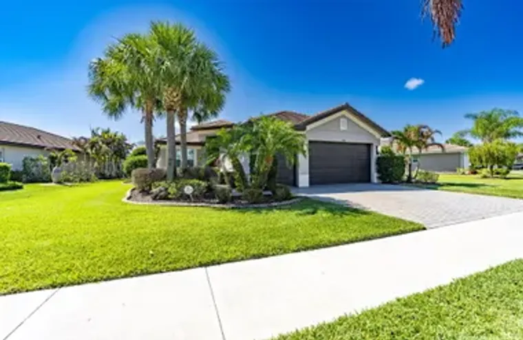 11402 SW HALF MOON LAKE LN, PORT ST LUCI..., Port St Lucie, FL 34987