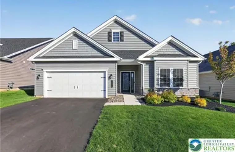 5490 TRADITIONS DR, UPPER SAUCON TWP, PA..., Upper Saucon Twp, PA 18036