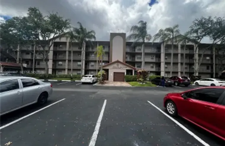 1200 SW 124TH TER 106O, PEMBROKE PINES, ..., Pembroke Pines, FL 33027