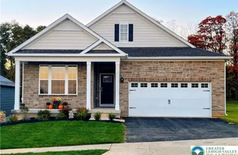 1490 DRESDEN DR, UPPER MACUNGIE TWP, PA,..., Upper Macungie Twp, PA 18031