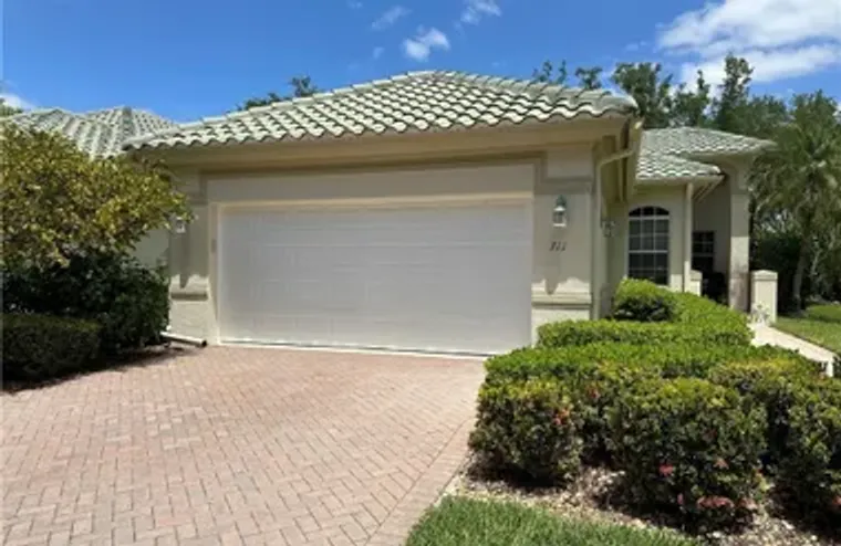 711 VISTANA CIR 41, NAPLES, FL, 34119, Naples, FL 34119