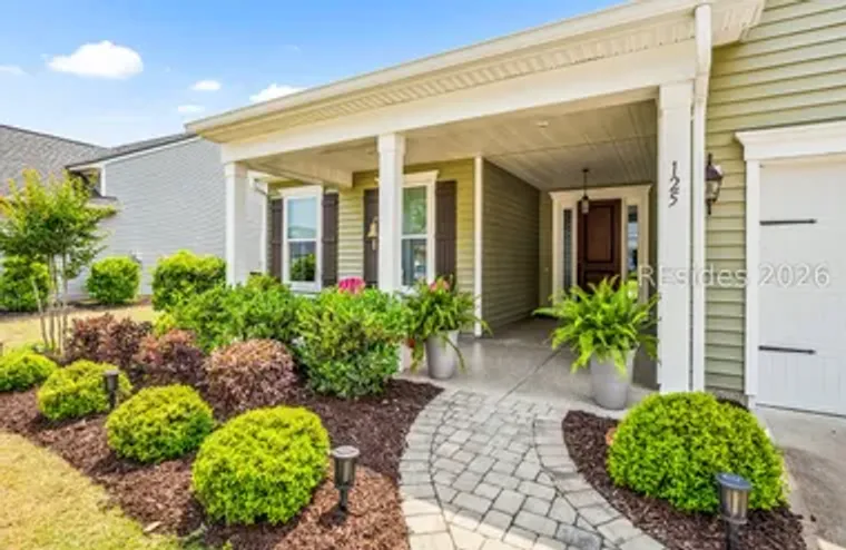 125 CAROLINA OAKS AVE, BLUFFTON, SC, 299..., Bluffton, SC 29909