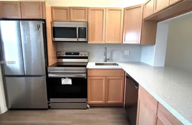 2200 PARK LN 302, HOLLYWOOD, FL, 33021, Hollywood, FL 33021