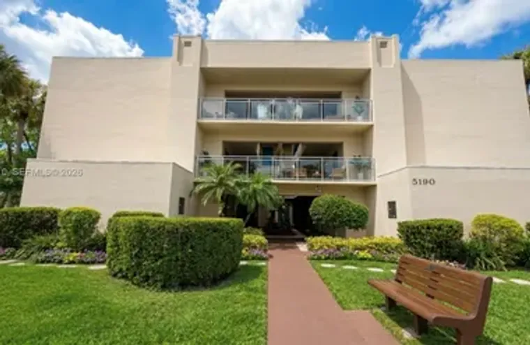 5190 LAS VERDES CIR 115, DELRAY BEACH, F..., Delray Beach, FL 33484