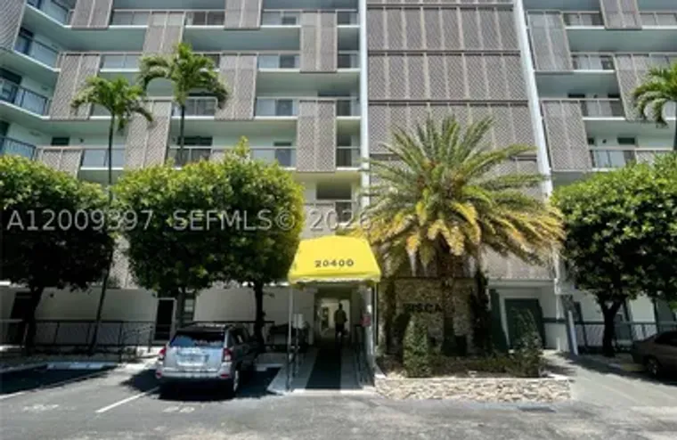 20400 W COUNTRY CLUB DR 608, AVENTURA, F..., Aventura, FL 33180