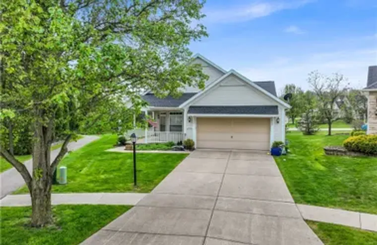 10400 E RAVINE VIEW CT, NORTH ROYALTON, ..., North Royalton, OH 44133