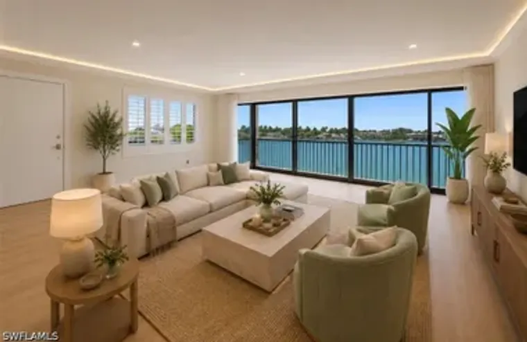 222 HARBOUR DR 301, NAPLES, FL, 34103, Naples, FL 34103