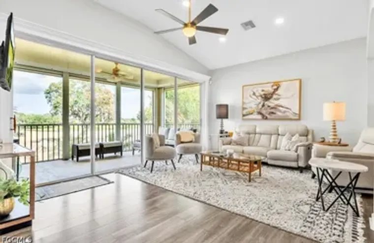3000 MEANDERING WAY 202, FORT MYERS, FL,..., Fort Myers, FL 33905