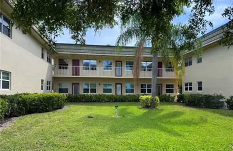 22 VISTA GARDENS TRL 204, VERO BEACH, FL..., Vero Beach, FL 32962