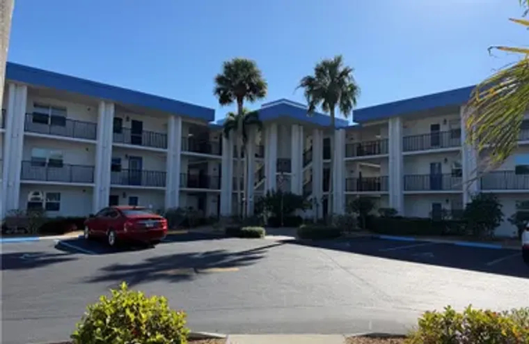 1828 PINE VALLEY DR 209, FORT MYERS, FL,..., Fort Myers, FL 33907