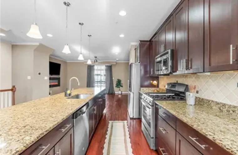 4907 SETTLERS MARKET BLVD, WILLIAMSBURG,..., Williamsburg, VA 23188