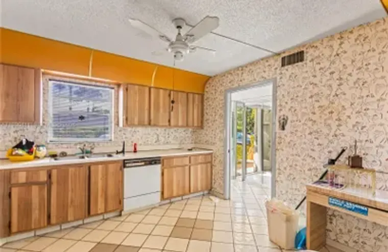 271 S HOLLYBROOK DR # 51-106, PEMBROKE P..., Pembroke Pines, FL 33025