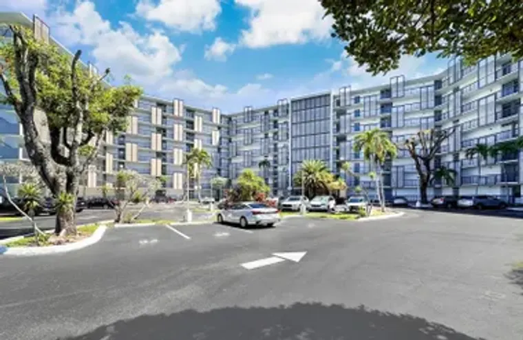 20500 W COUNTRY CLUB DR 715, AVENTURA, F..., Aventura, FL 33180