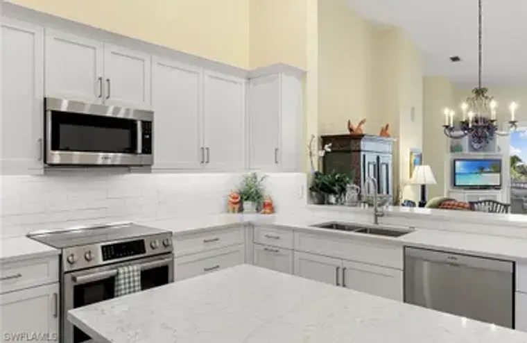 750 BENTWATER CIR 203, NAPLES, FL, 34108, Naples, FL 34108