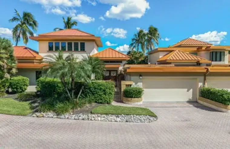 6734 PELICAN BAY BLVD 61, NAPLES, FL, 34..., Naples, FL 34108