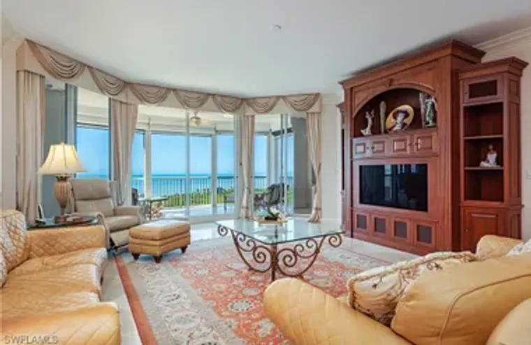 7117 PELICAN BAY BLVD 1905, NAPLES, FL, ..., Naples, FL 34108