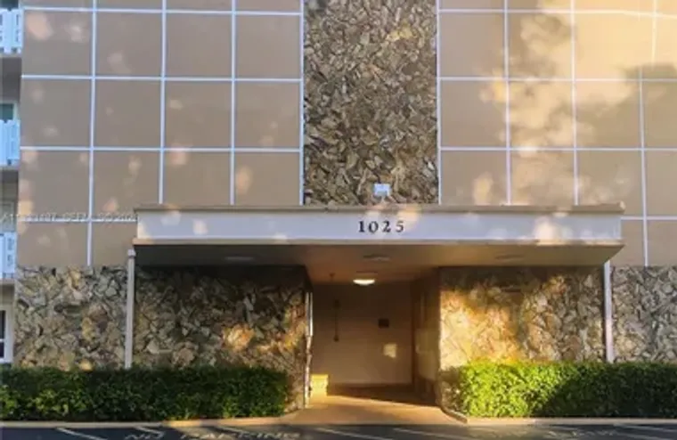 1025 SE 2ND AVE, DANIA BEACH, FL, 33004, Dania Beach, FL 33004