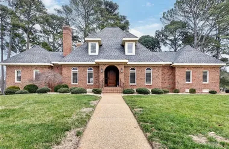 208 RICHARD BREWSTER, WILLIAMSBURG, VA, ..., Williamsburg, VA 23185