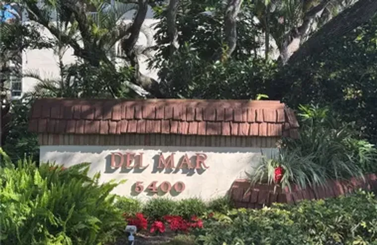 5400 HIGHWAY A1A APT D18, VERO BEACH, FL..., Vero Beach, FL 32963
