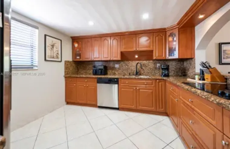 4975 E SABAL PALM BLVD 309, TAMARAC, FL,..., Tamarac, FL 33319