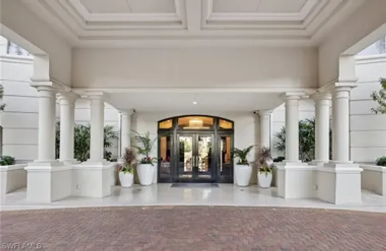 7575 PELICAN BAY BLVD 201, NAPLES, FL, 3..., Naples, FL 34108