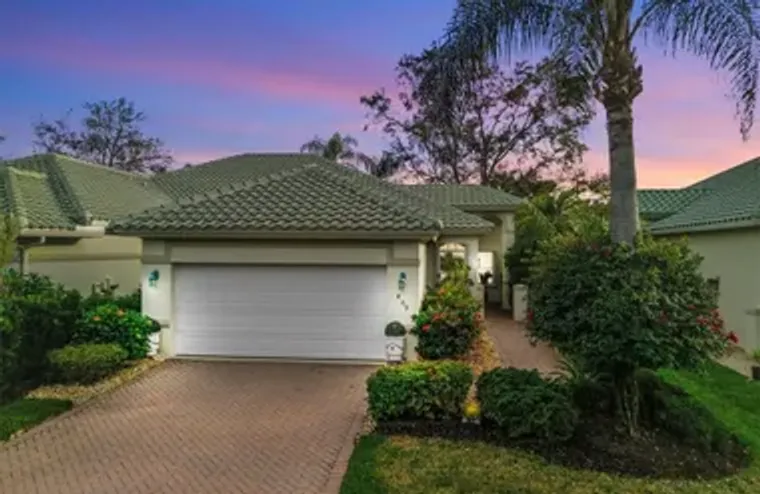 809 VISTANA CIR 27, NAPLES, FL, 34119, Naples, FL 34119