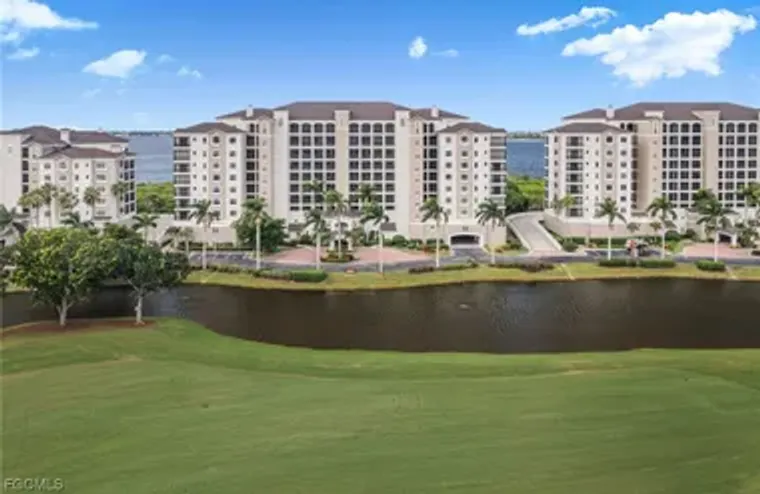 11620 COURT OF PALMS 105, FORT MYERS, FL..., Fort Myers, FL 33908