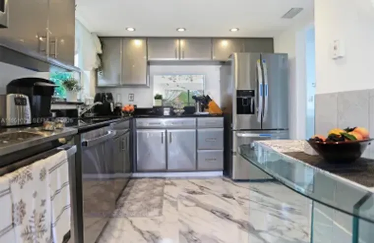 6570 ROYAL PALM BLVD 301J, MARGATE, FL, ..., Margate, FL 33063