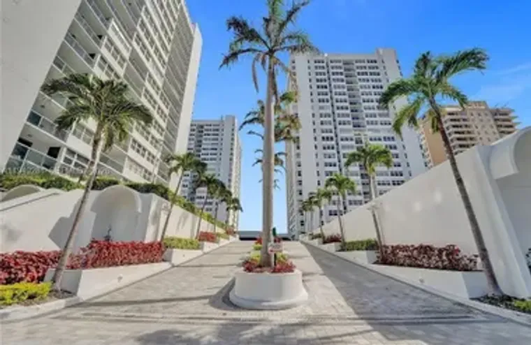 1904 S OCEAN DR 808, HALLANDALE BEACH, F..., Hallandale Beach, FL 33009