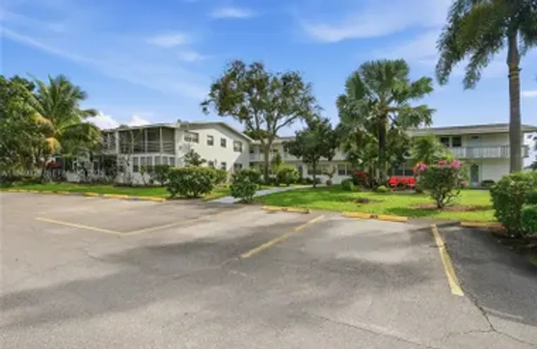 403 SHEFFIELD Q 403, WEST PALM BEACH, FL..., West Palm Beach, FL 33417