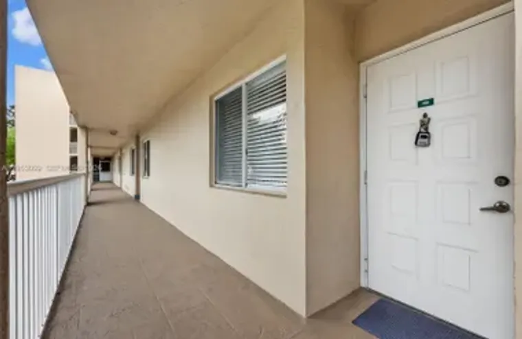 9525 WELDON CIR H205, TAMARAC, FL, 33321, Tamarac, FL 33321